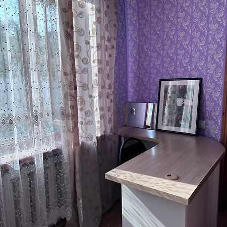 Freedom Hostel Алматы Экстерьер фото