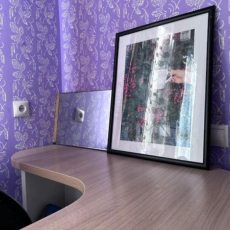 Freedom Hostel Алматы Экстерьер фото